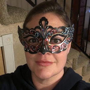 Meet your Posher, Liz